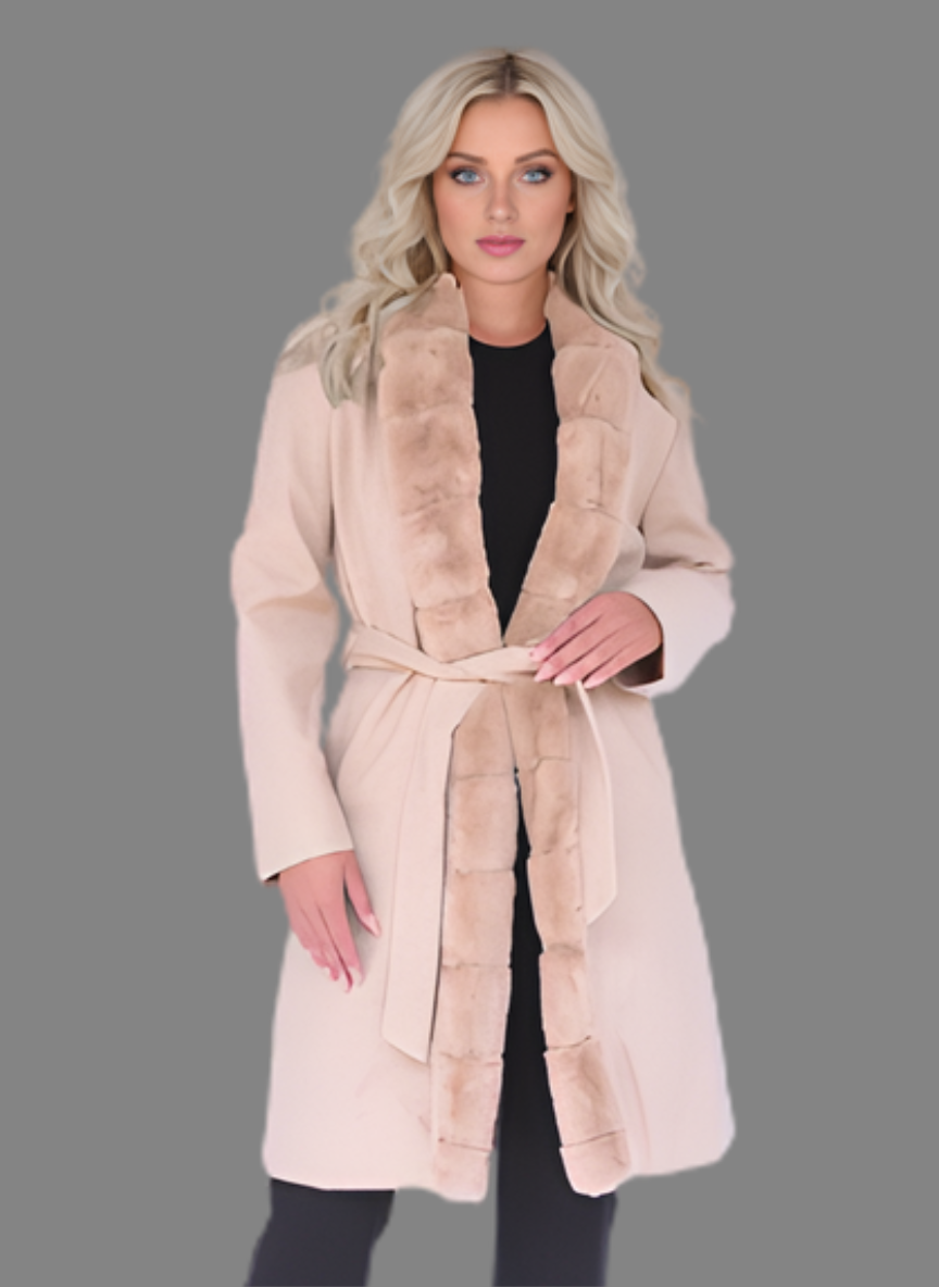 Elara Overcoat with Long Fur in Khaki